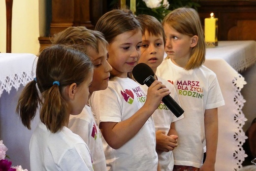 Pielgrzymka przedszkolaków do bł. Matki Małgorzaty Łucji Szewczyk w Oświęcimiu