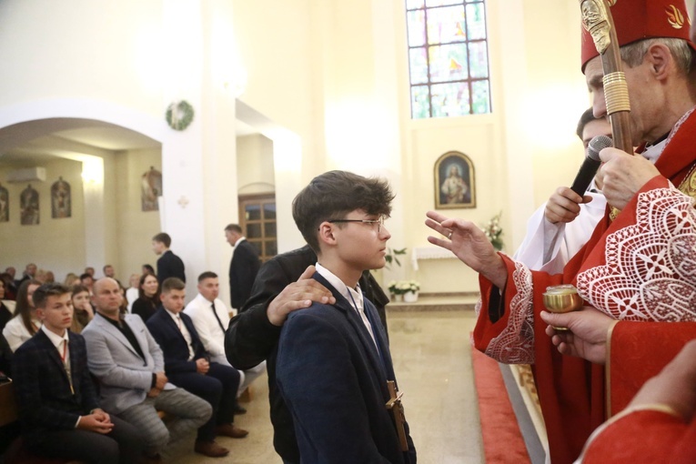 Bierzmowanie w Nowej Jastrząbce