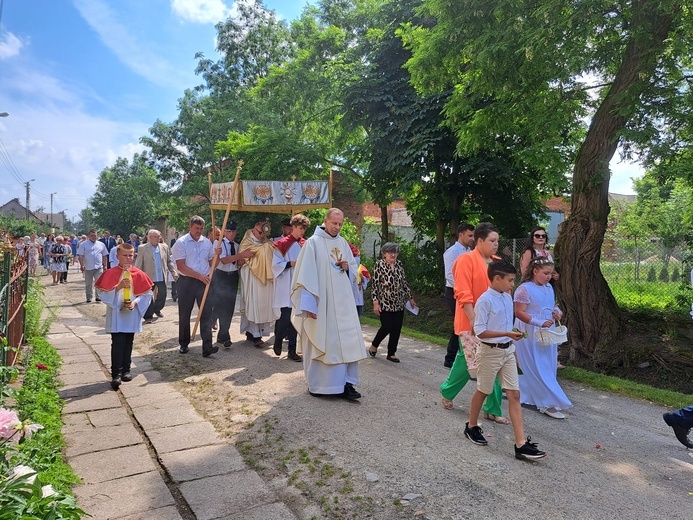 Boże Ciało w Jutrzynie