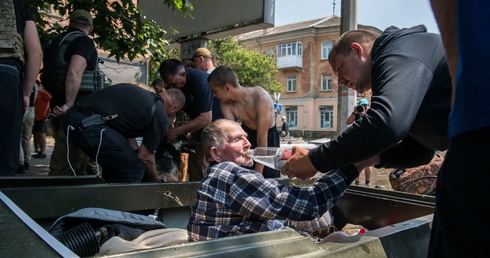 Szef Caritas Spes w Odessie: Prawdziwe przerażenie budzi to, iż ostrzeliwują ekipy wolontariuszy ewakuujące poszkodowanych
