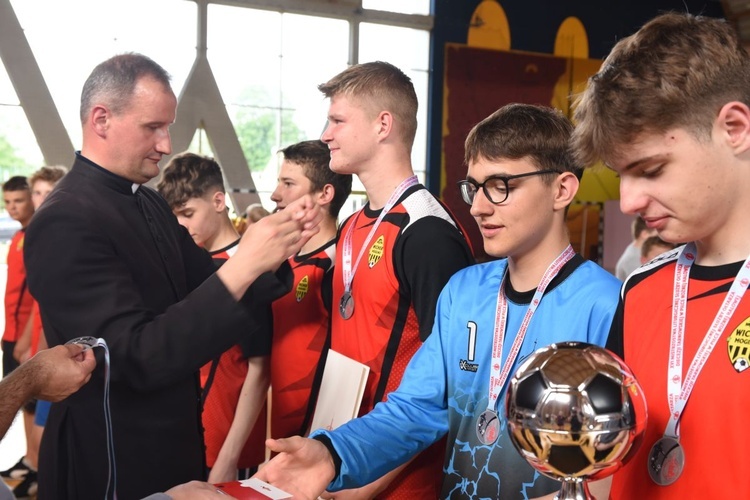 16. Mistrzostwa LSO w piłce nożnej halowej