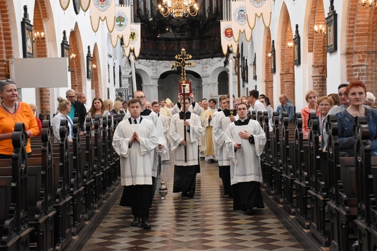 6. rocznica sakry abp. Tadeusza Wojdy