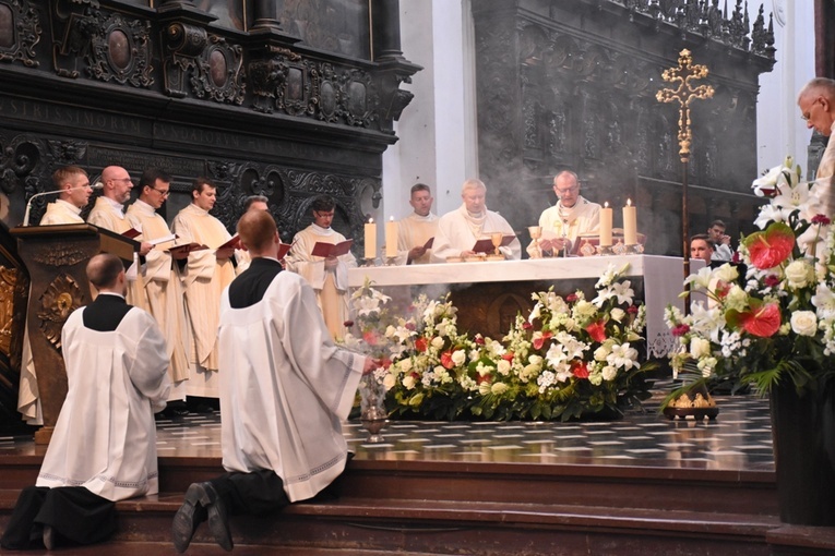 6. rocznica sakry abp. Tadeusza Wojdy