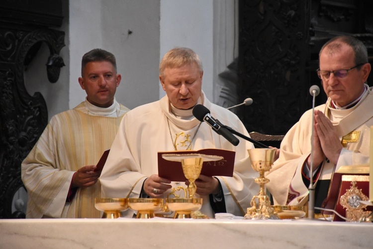 6. rocznica sakry abp. Tadeusza Wojdy