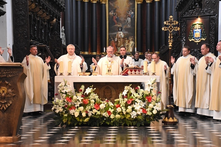 6. rocznica sakry abp. Tadeusza Wojdy