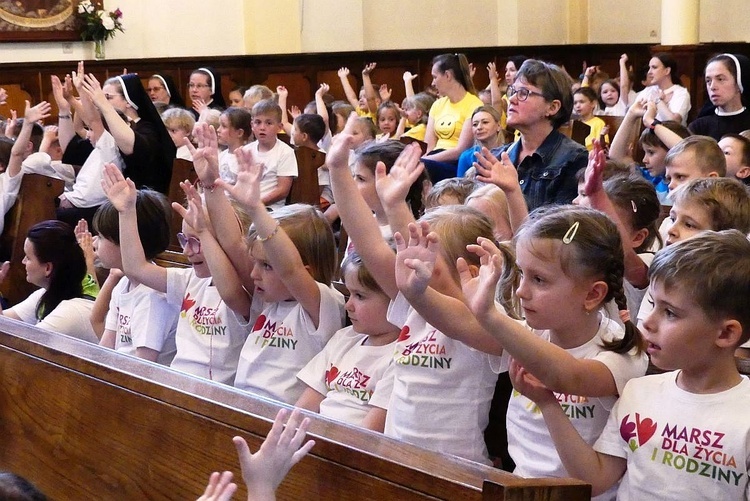 Nie chcę kiedyś być kosmitką - może będę serafitką?!