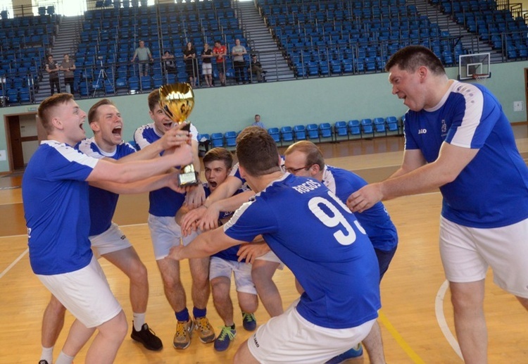 Finał kleryckich mistrzostw Polski w piłkę siatkową