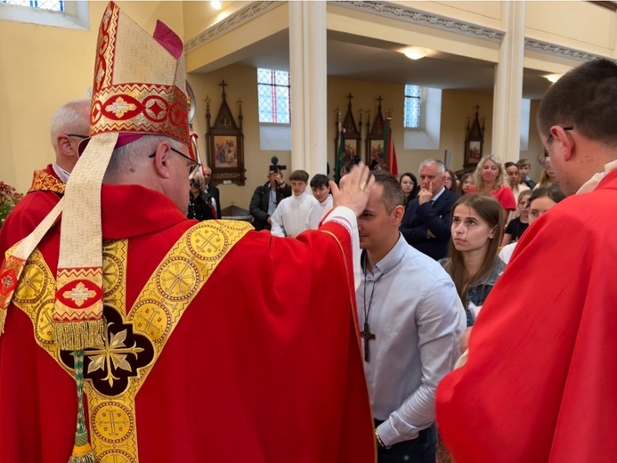 Poświęcenie ołtarza w kościele św. Barbary