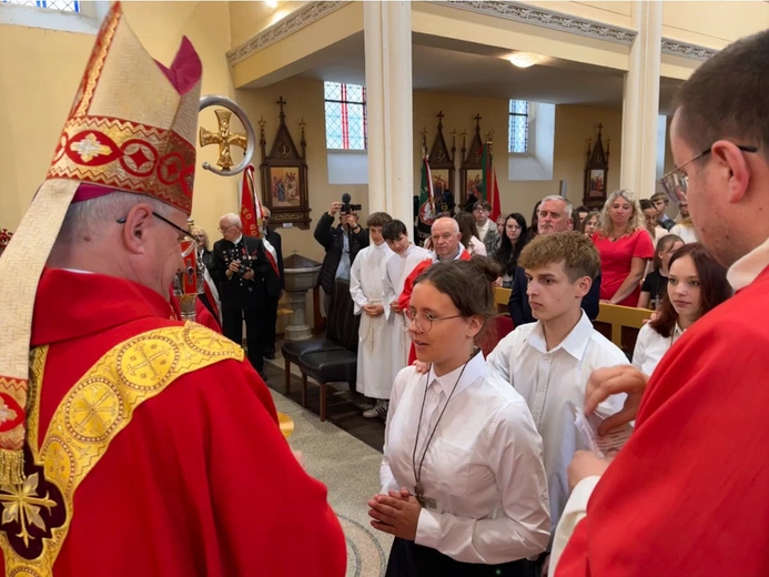 Poświęcenie ołtarza w kościele św. Barbary