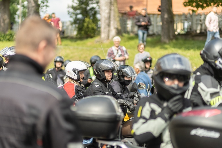 Rozpoczęcie sezonu motocyklowego w Wambierzycach