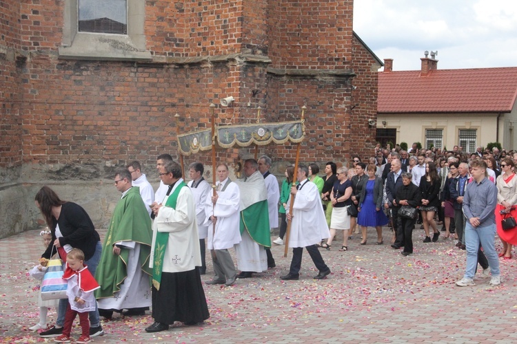 Pilzno. Poświęcenie obrazu bł. Karoliny