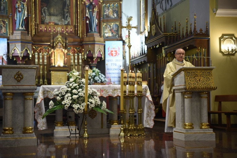 Ks. Władysław Czosnek wrócił do swoich