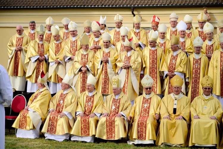 Stoczek Klasztorny. Konferencja Episkopatu Polski