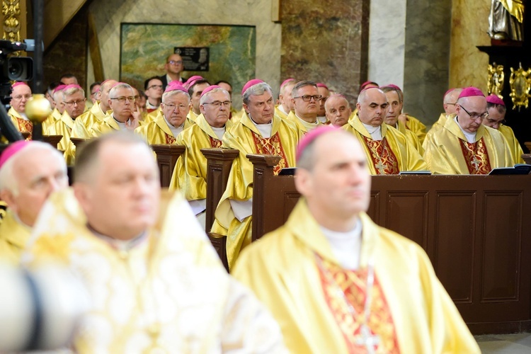 Stoczek Klasztorny. Konferencja Episkopatu Polski