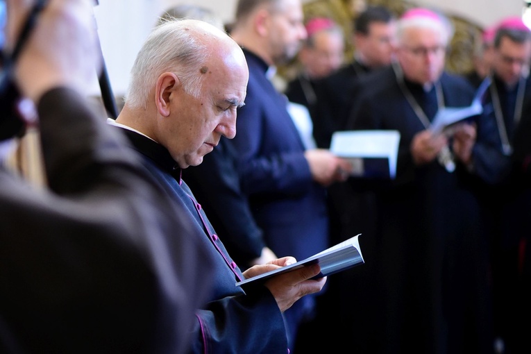 Stoczek Klasztorny. Konferencja Episkopatu Polski