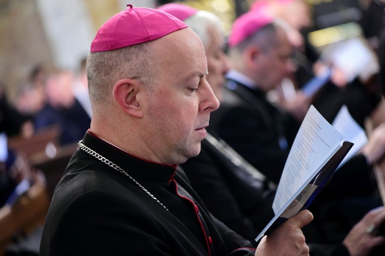 Stoczek Klasztorny. Konferencja Episkopatu Polski