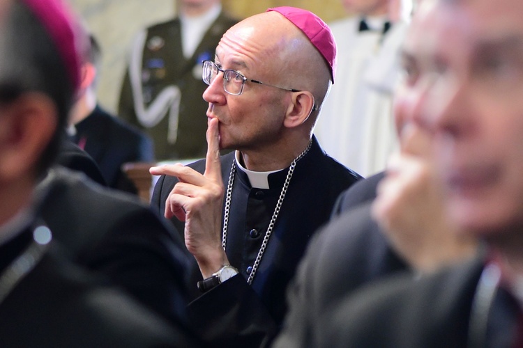 Stoczek Klasztorny. Konferencja Episkopatu Polski