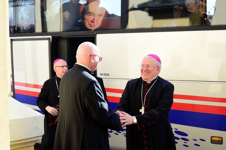 Stoczek Klasztorny. Konferencja Episkopatu Polski