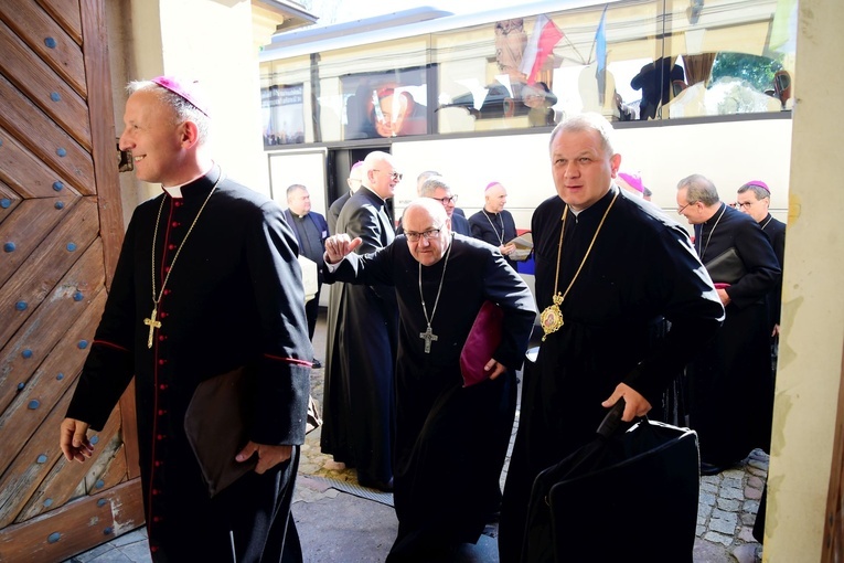 Stoczek Klasztorny. Konferencja Episkopatu Polski