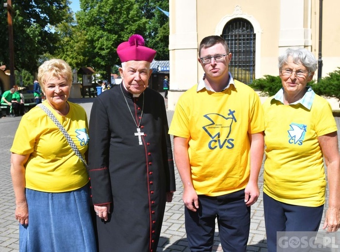 Pielgrzymka Osób Chorych i Niepełnosprawnych do Rokitna