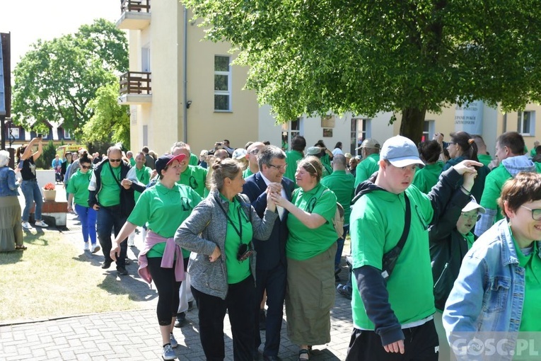 Pielgrzymka Osób Chorych i Niepełnosprawnych do Rokitna