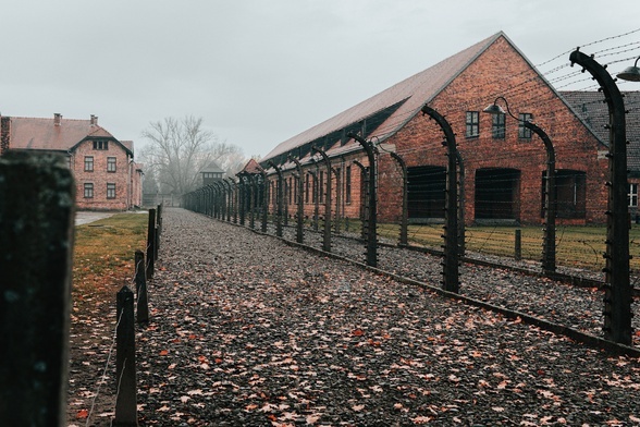 83 lata temu Niemcy deportowali pierwszych Polaków do KL Auschwitz