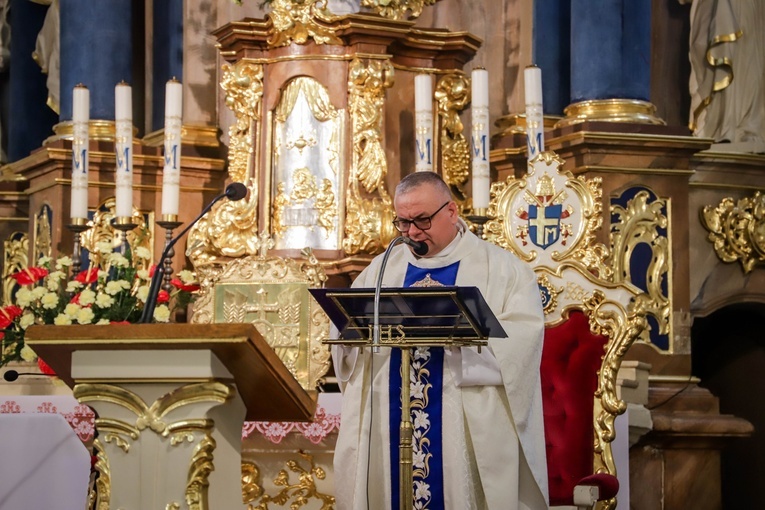 Pielgrzymka osób posługujących w parafiach do Rokitna