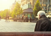 Nadmierne spożycie alkoholu może przyspieszyć postęp choroby Alzheimera