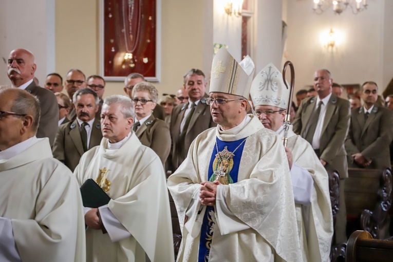 Pielgrzymka leśników do Rokitna