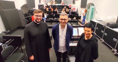 "Przyjdźcie na Wniebodęte!" 