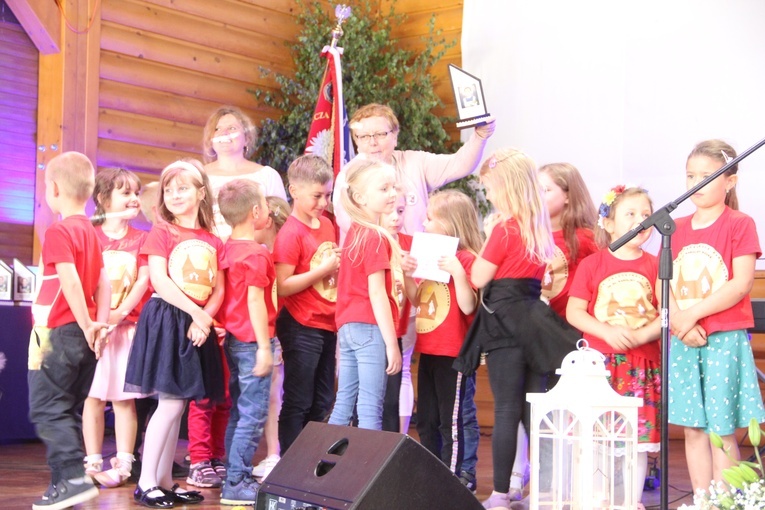 Finał festiwalu "Z bł. Karolną zaśpiewajmy"