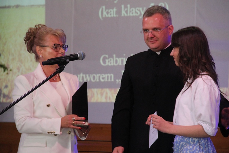 Finał festiwalu "Z bł. Karolną zaśpiewajmy"
