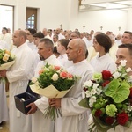 Tarnów. Błogosławieństwo nadzwyczajnych szafarzy Komunii św.