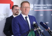 Minister Telus: od rolników skupiono ok. 60 proc. nadwyżki zboża