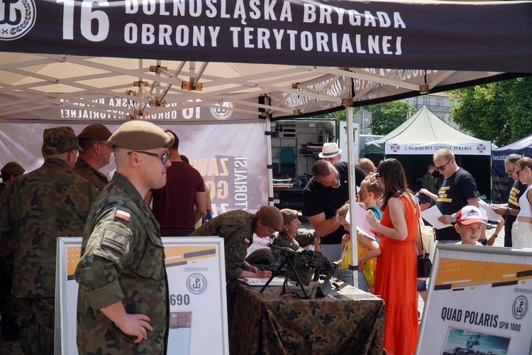 Piknik rodzinny na Dzień Ojca i gra miejska "Przygoda z tatą"