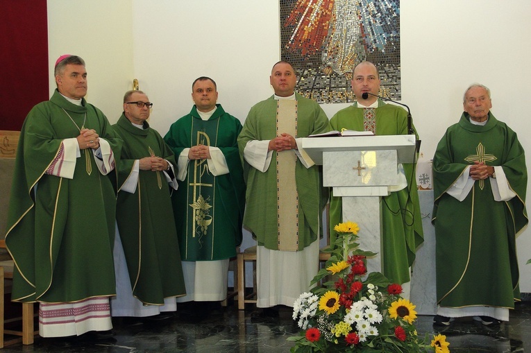 Pomnik internowanych w Mielnie-Unieściu