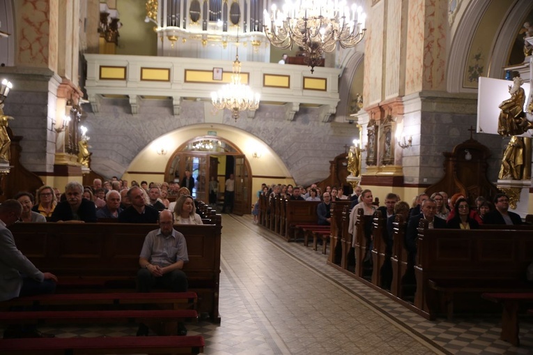 Sanktuarium Matki Bożej Łaskawej Różańcowej