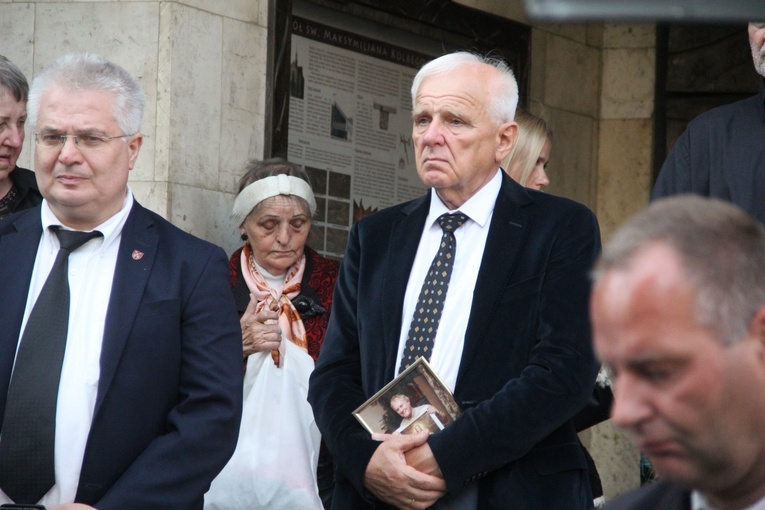 Tarnów. Ostatnie pożegnanie ks. Michała Drożdża