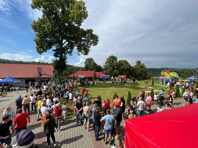 Rodzinnie w Ciężkowicach