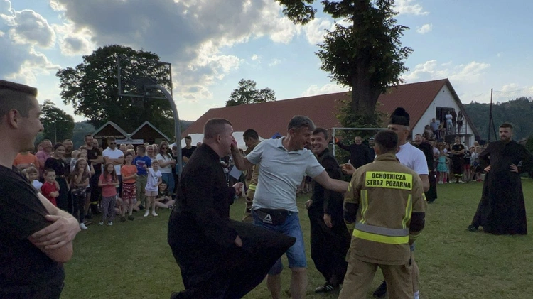 Rodzinnie w Ciężkowicach