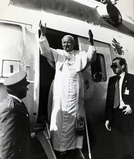 Jan Paweł II we Wrocławiu w 1983 roku - zdjęcia archiwalne