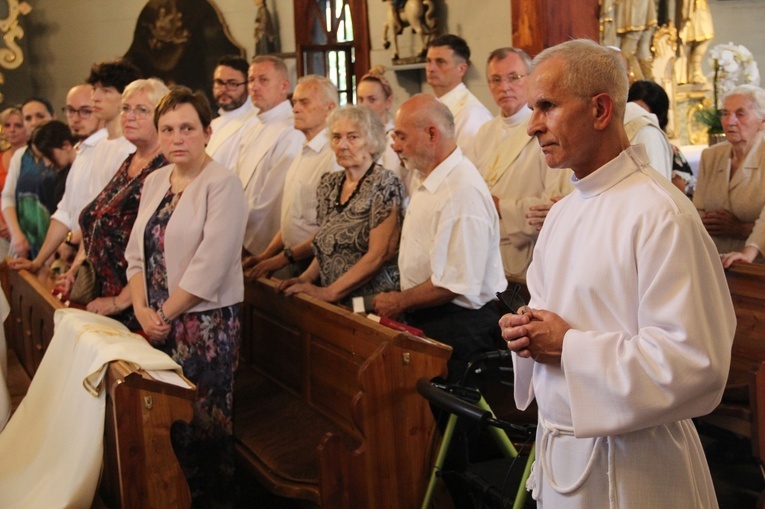 Święcenia diakonatu przyjął w Borowej Wsi Jan Gil