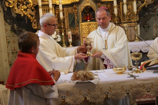 Święcenia diakonatu przyjął w Borowej Wsi Jan Gil