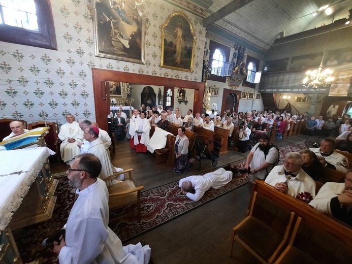 Święcenia diakonatu przyjął w Borowej Wsi Jan Gil