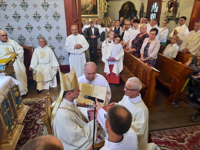 Święcenia diakonatu przyjął w Borowej Wsi Jan Gil