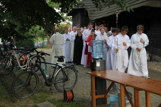 Święcenia diakonatu przyjął w Borowej Wsi Jan Gil