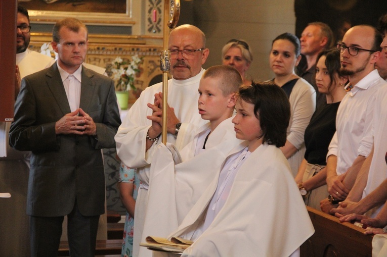 Święcenia diakonatu przyjął w Borowej Wsi Jan Gil