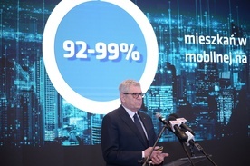 Urząd Komunikacji Elektronicznej rozpoczął aukcję na pasmo dla sieci 5G