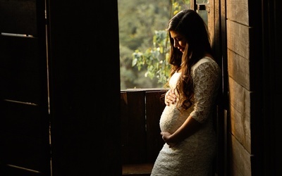 Jest wiele organizacji pomocy kobietom w ciąży
