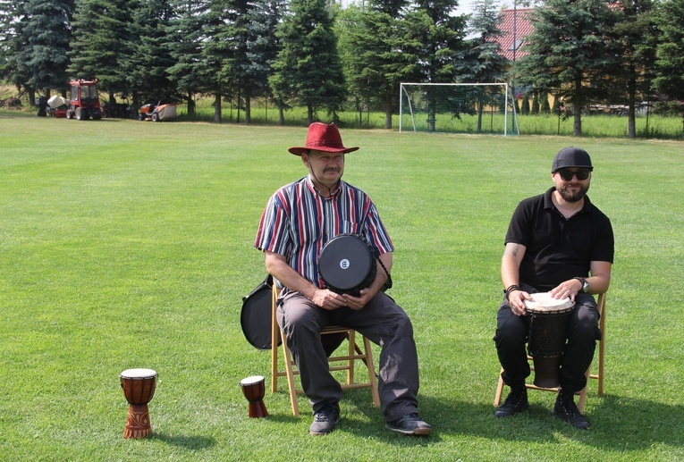 Poświęcenie kamienia węgielnego pod nową siedzibę Środowiskowego Domu Samopomocy w Skawinie